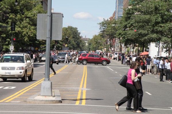 A look down Vermont Avenue towards Thomas Circle as people flee their offices in downtown DC after the August 23rd earthqake