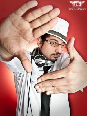 saam-may-300x400 DJ Saam