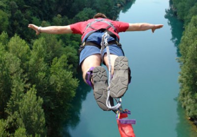 bungee jump over river